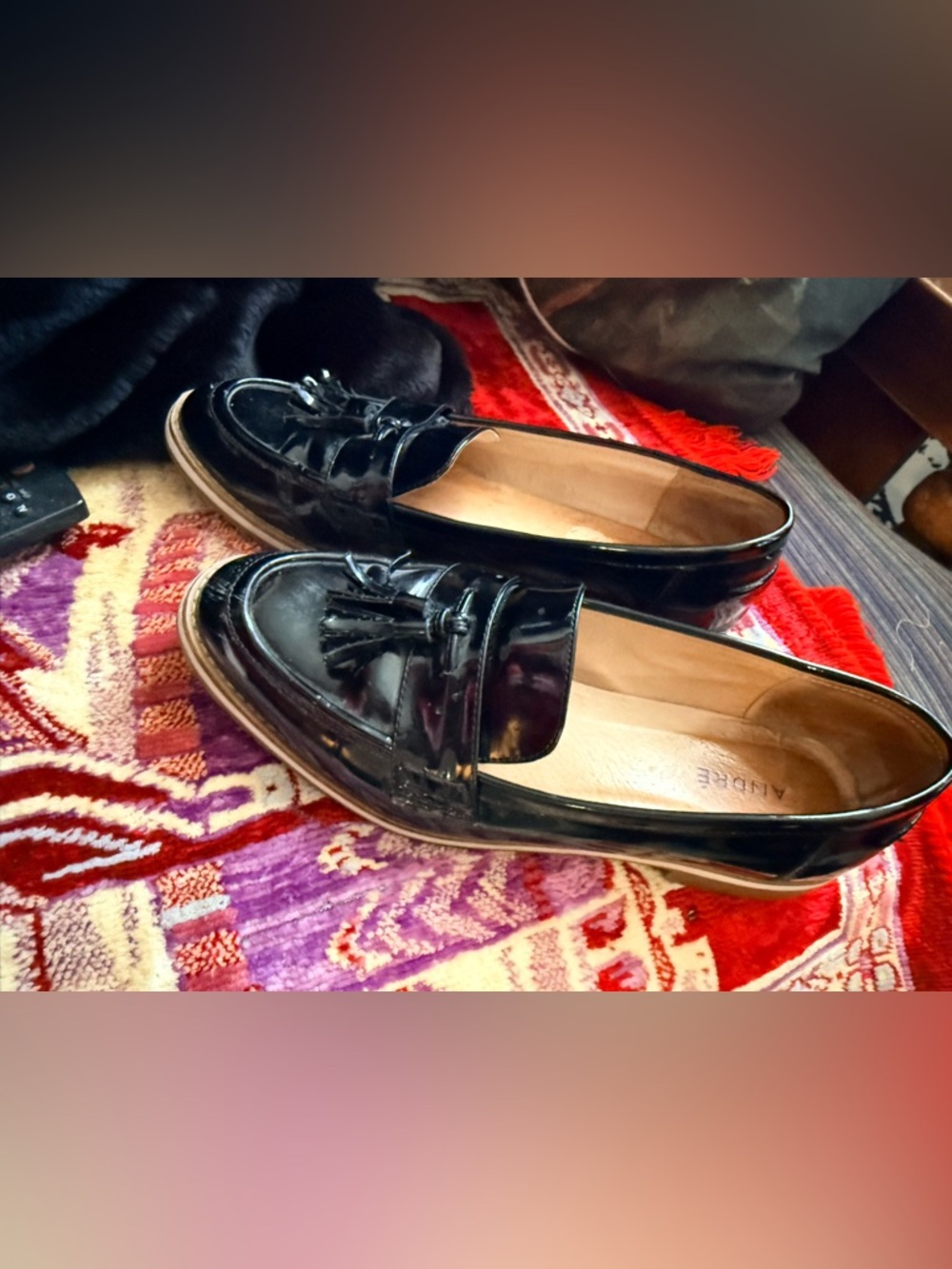 Size 39 Women’s Black Patent Tassel Slip-On Loafers